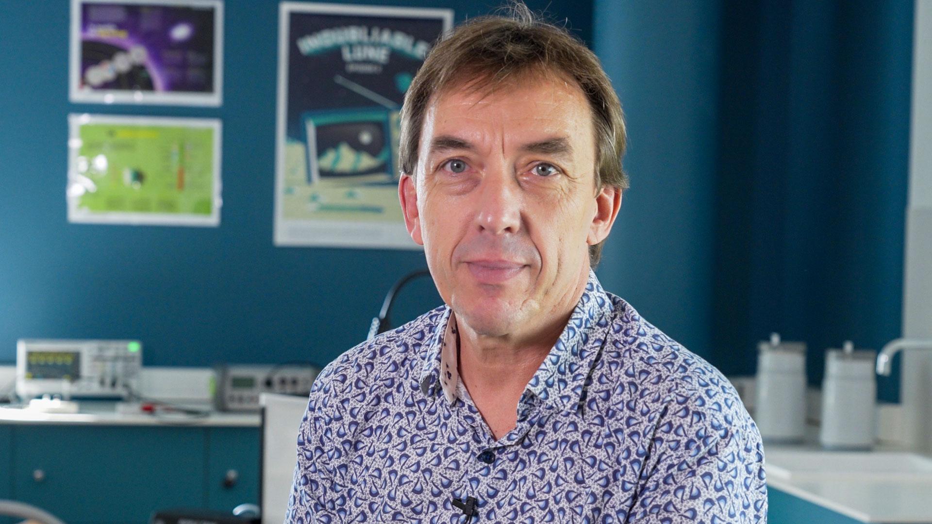 Jacques, enseignant en Physique-Chimie