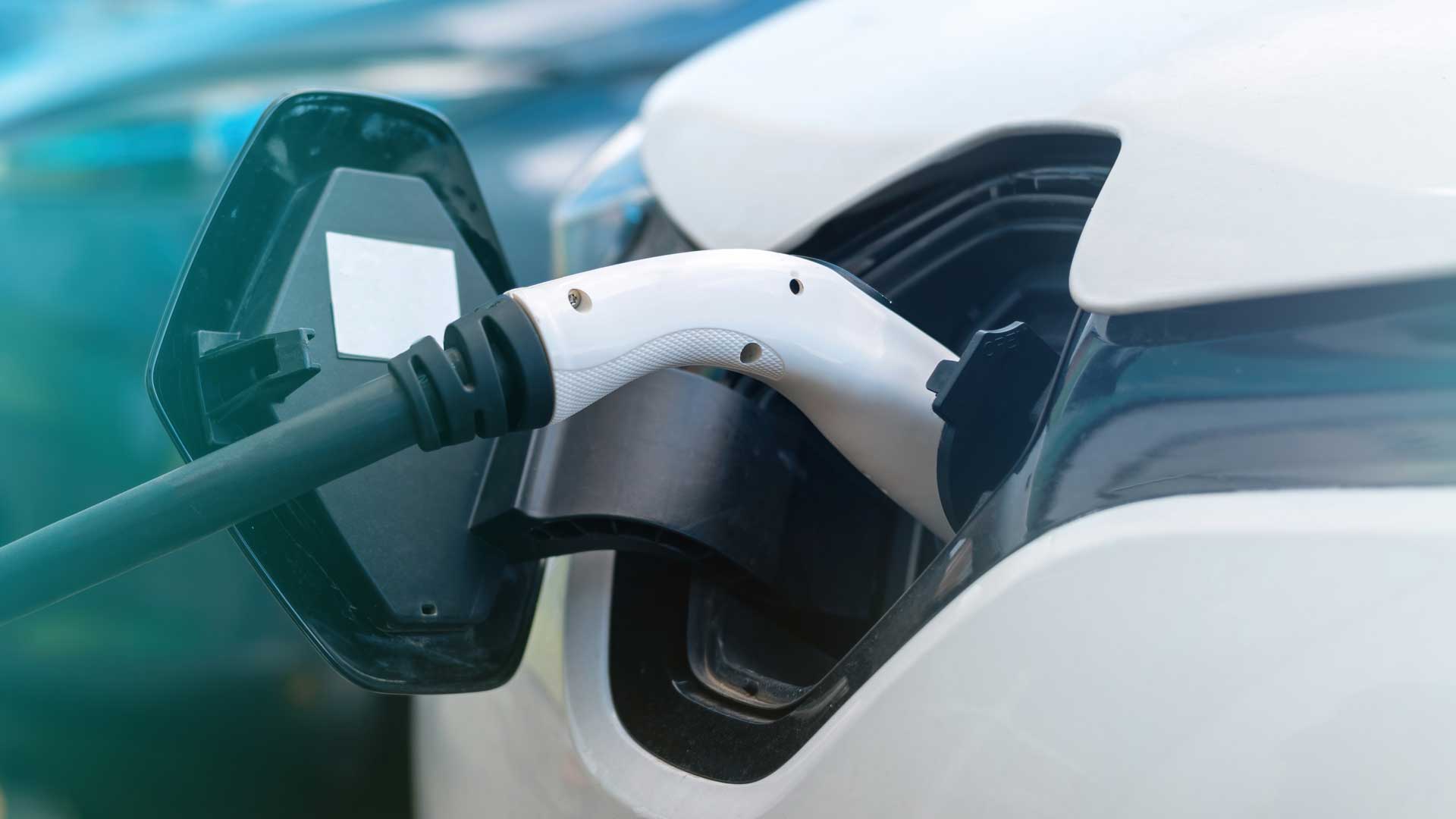 La voiture électrique comme solution aux problèmes d'approvisionnement en énergie